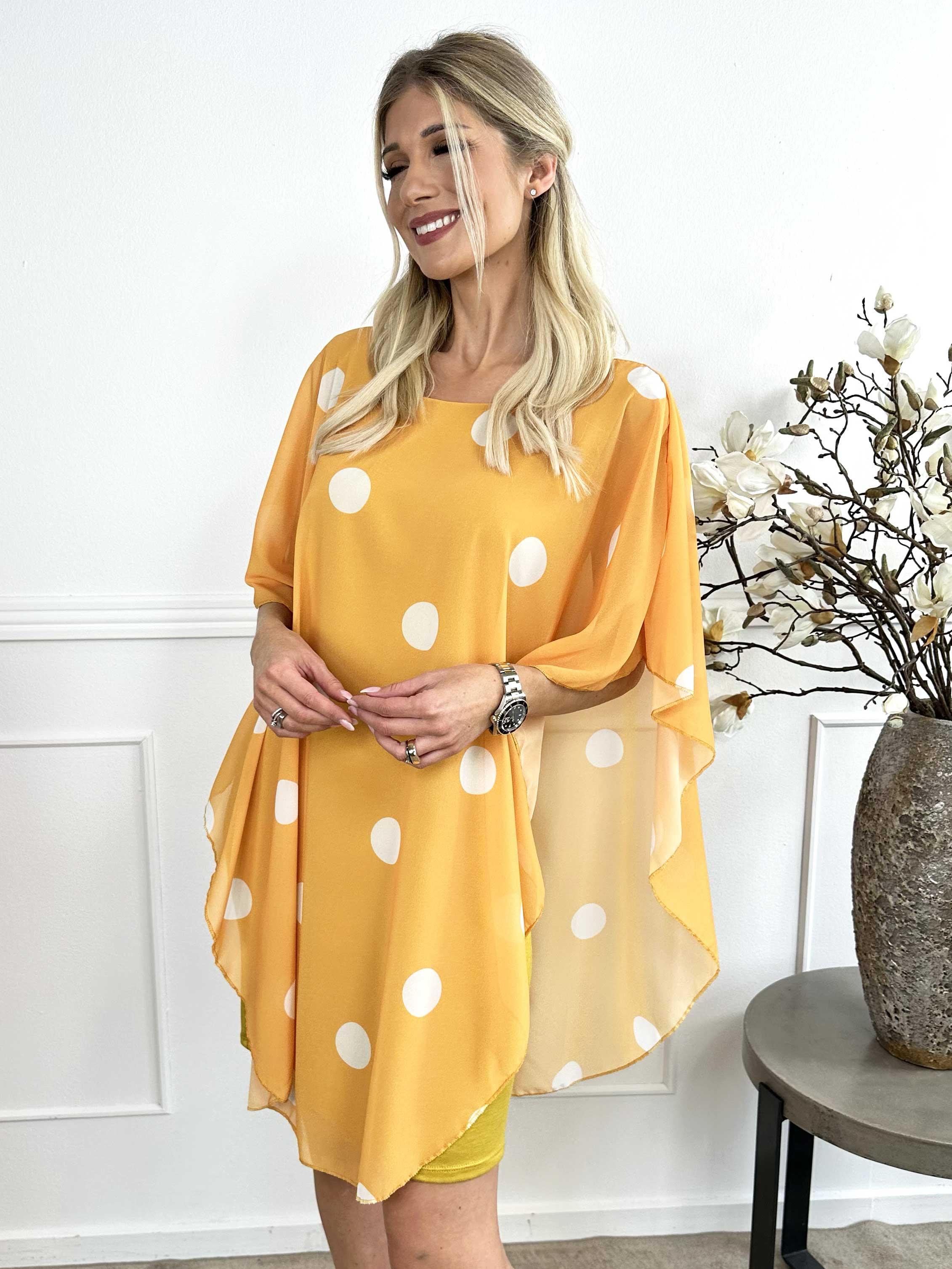 Kenya Dot - Tunikaklänning med prickigt chiffonglager